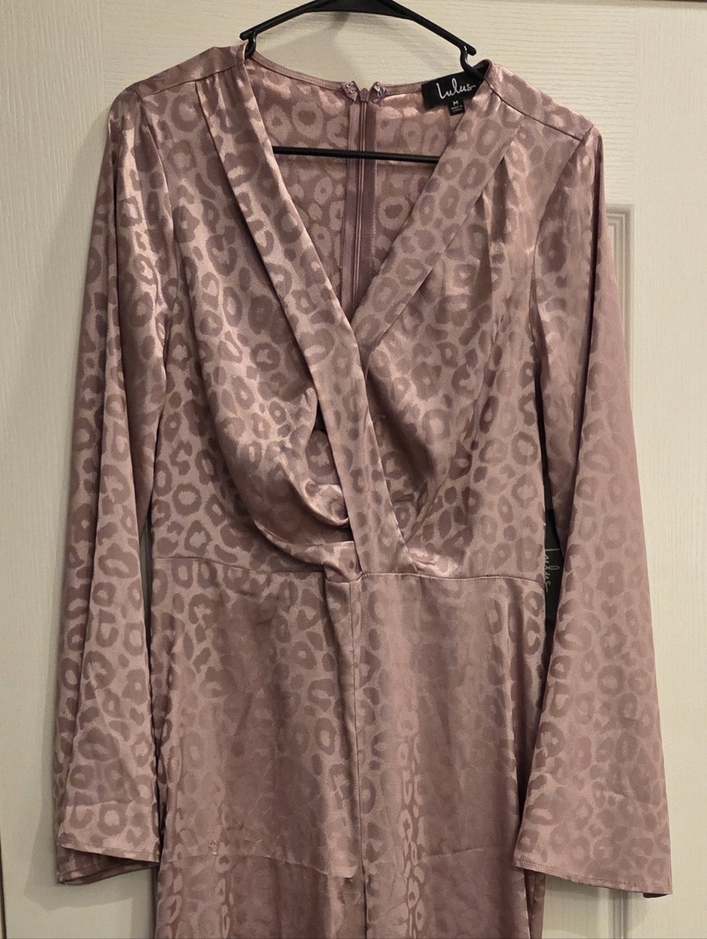 NWT Untamed Dame Dusty Lavender Leopard Print Satin Jumpsuit - Picture 6 of 10